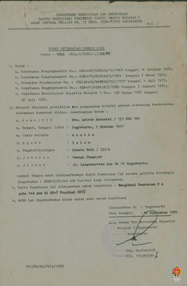 Surat keterangan/keputusan bersih dari G30S/PKI untuk keperluan mengikuti penataran P4 Pola 144 j...
