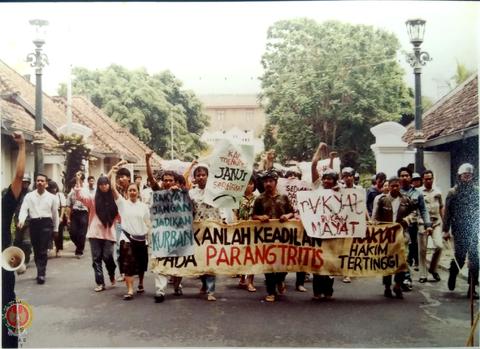 Open original Objek Digital