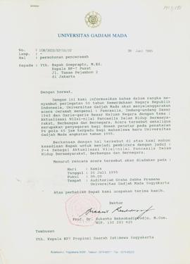 Bendel surat dari Rektor UGM Kepada Kepala BP-7 Pusat Dr. Roeslan Abdugani d/a BP-7 dan Ketua Tim...
