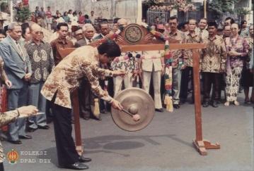 Open original Objek Digital