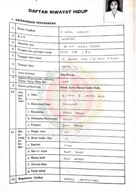 Daftar Riwayat Hidup Calon Peserta Penataran P-4 kelas Nusa atas nama Ir. Nurul Hidayati dan kawa...