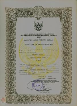 Kumpulan Penghargaan (Lomba Pidato P4, Lomba Cerdas cermat P4)  Tahun 1987.