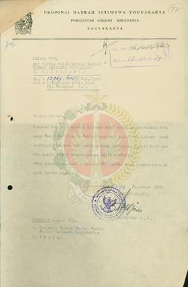 Permohonan cuti/perlop atas nama Ny. Soedjono A.J. Kepala Dati II Kotamadya YK.