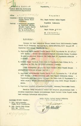 SK Menteri Perhubungan 1975-1976 tentang penyesuaian tarif angkutan jalan raya dalam daerah Prop....
