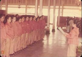 Pelantikan pengurus Dharma Wanita oleh Ny. Sumijan